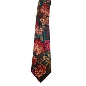 Towncraft Floral Silk Tie 3.75" Wide X 57" Long Multicolor